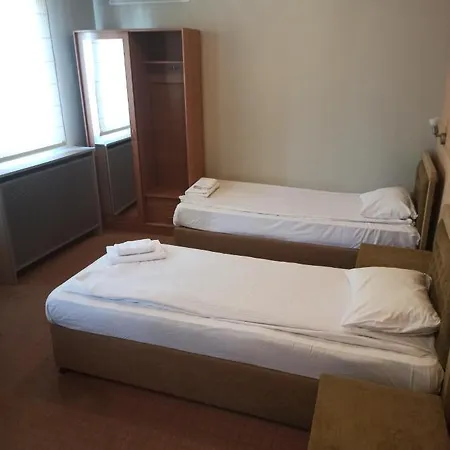 Ustra Hotel 3*
